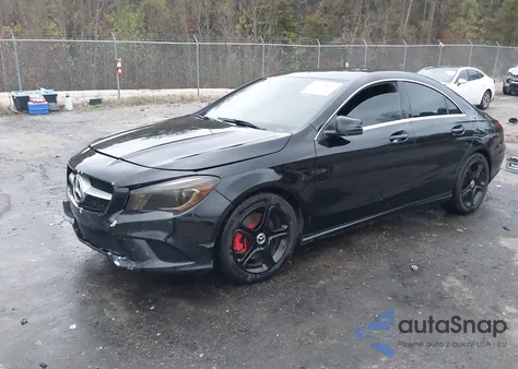 2014 Mercedes-Benz Cla 250 4Matic z USA, uszkodzony, nr VIN WDDSJ4GB2EN110178